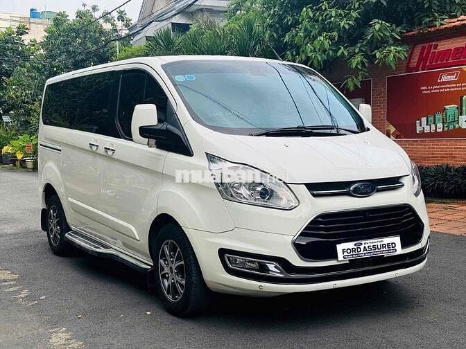 Ford Tourneo 2019 Titanium - trả trước 350tr