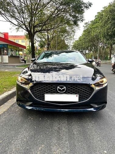 Mazda 3 2024 1.5L Deluxe - 30000 km