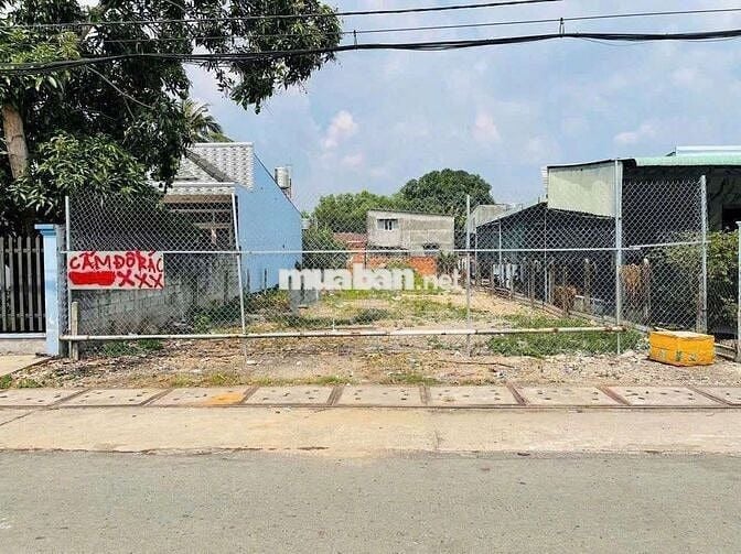 Vị trí đất mặt tiền đường dh01 cách chợ Minh Hưng 1km có 100m2 thổ cư