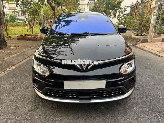 VFe34, sơn zin 100%, 1 chủ, còn RẤT MỚI, THUÊ PIN