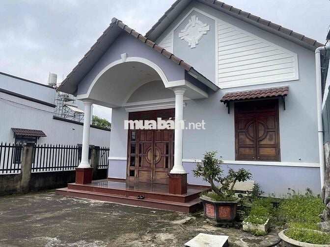 Nhà Bảo Lộc - Phường Lộc Sơn - 220m2 (10mx22m) ẵn 100m thổ cư hẻm oto