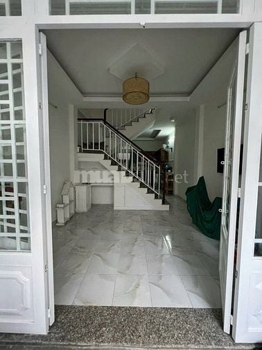 Cho thuê nhà nguyên căn liền kề khu dân cư Làng Đại Học - Phước Kiển