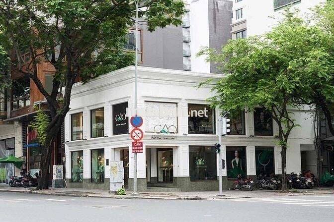 Mặt Tiền Phan Kế Bính  Đa Kao Quận 1.