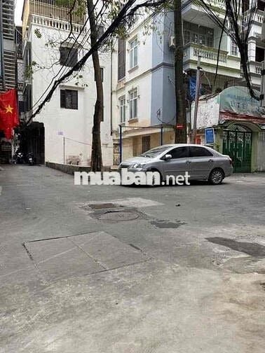 HÀNG HIẾM LẠC LONG QUÂN – PHÂN LÔ – Ô CHỜ THANG MÁY