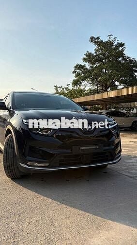 VinFast VF8 Eco 2023 Đen