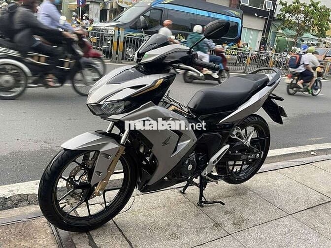 Honda winner v4 ABS 2025 mới 99% Bstp chính chủ