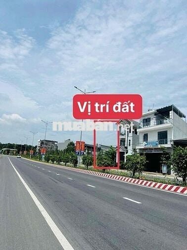 Mặt tiền thống nhất làng đại học quốc gia