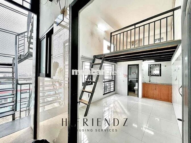 CĂN HỘ DUPLEX GÁC CAO MÁY LẠNH, CỬA SỔ TRỜI SIÊU RÔNG NGAY NGÃ TƯ 4 XÃ