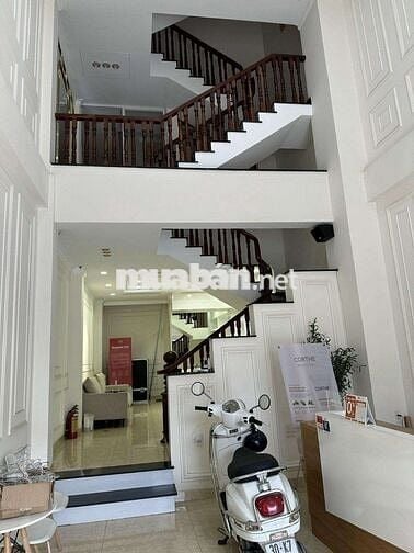 NHÀ 3 TẦNG 5PN 5WC KHU BÊN SÔNG, GẦN GIGAMALL ĐƯỜNG 17 HIỆP BÌNH CHÁNH