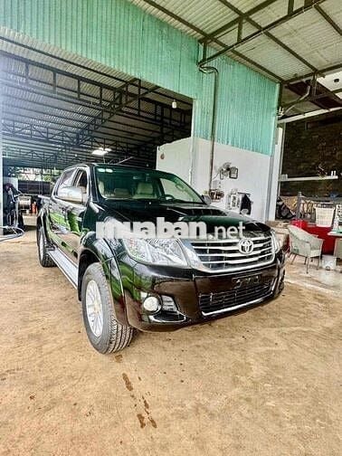 Toyota Hilux 2014 Số sàn Đen 131637 km