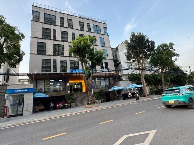 Khan hiếm xây cao Thảo Điền hầm 6 tầng 480m2 chỉ 110tỷ (20m X 24m) Q2