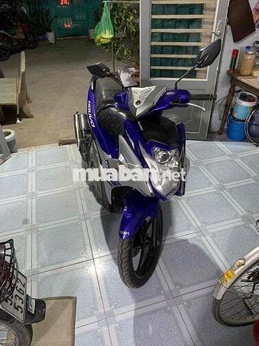 Yamaha Nouvo 6 FI xanh bạc