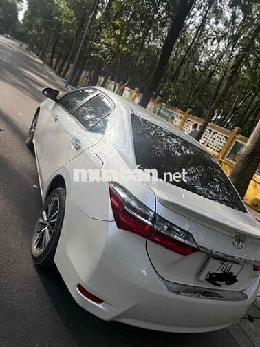 Toyota Corolla Altis 2018 2.0 CVT-i - 80000 km