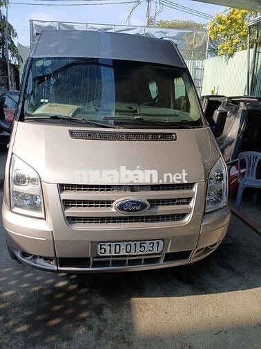 Ford Transit Van 6 chỗ Vàng cát