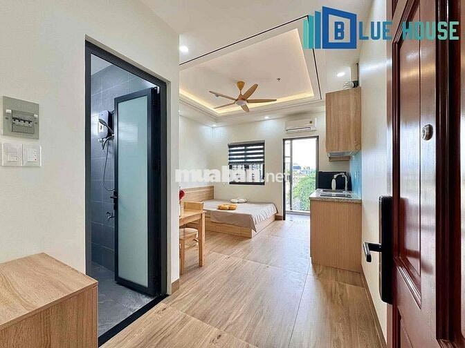 STUDIO BAN CÔNG THOÁNG MÁT GẦN BÌNH THẠNH PHÚ NHUẬN