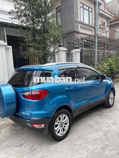 Ford EcoSport 2016 Titanium 1.5L AT - 130235 km