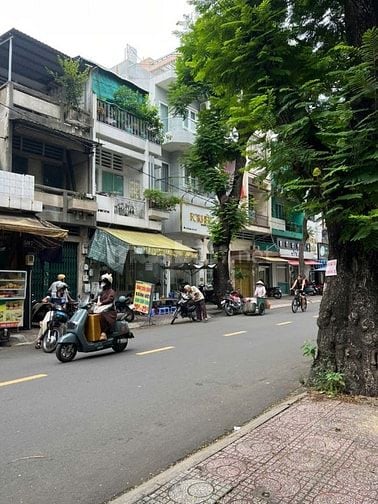 CHO THUÊ NHÀ NGUYÊN CĂN MẶT TIỀN ĐƯỜNG BÀ HẠT – QUẬN 10