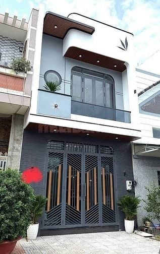 Bán gấp nhà An Phú Đông, Q.12. (68m2) chỉ 1tỷ960, hẻm 6m, sổ riêng