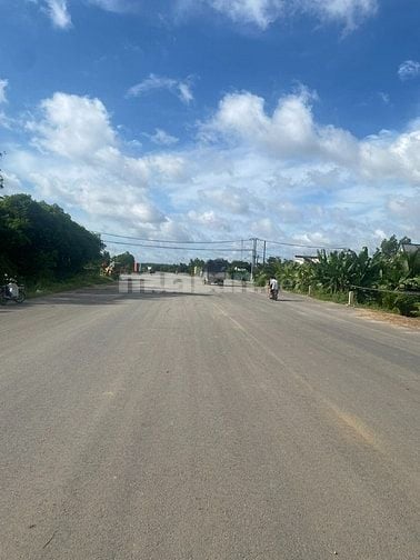 Nhượng đất thổ cư góc MT đường Hồ Chí Minh và đường 825, NGANG 70M