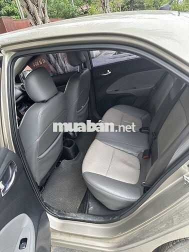 Kia Soluto 2019 Vàng cát 100000 km