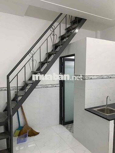 mới keng trệt lửng 4*4 mới rẻ chốt lẹ