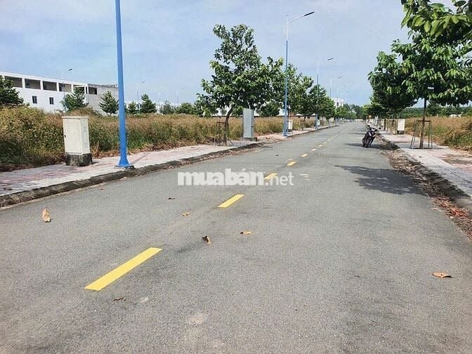 ĐẤT SỔ SẴN, NGAY TRUNG TÂM BÀU BÀNG