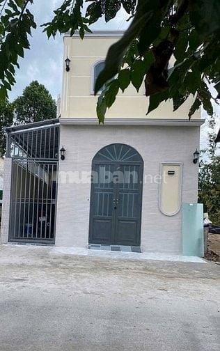 Bán nhanh dãy Trọ Bà Triệu ,Hóc Môn 100m2 Sổ hồng Riêng 1ty 050triệu 