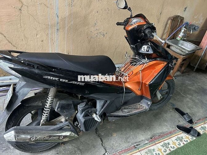 Honda Air Blade 2014 Cam đen