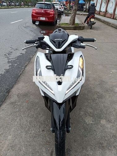 Honda Vario 2021 Trắng đen