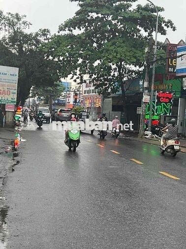 nhà mt nguyễn ảnh thủ gần chợ ba bầu. 120m2 đã trừ lộ giới. 15tỷ tl