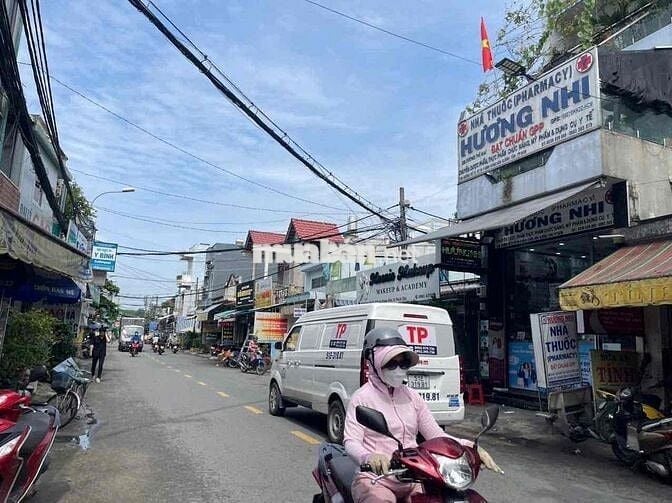 Bán nhà 2 MT đường Số 12, Khu phố 6, Bình Hưng Hoà, Bình Tân