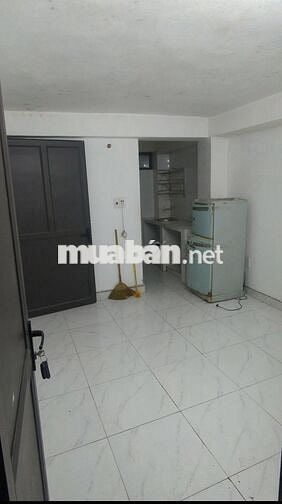 Nhượng lại phòng thuê 1n1k ở 58/23 Trần Bình