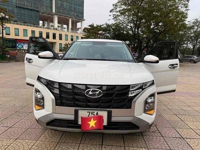 Hyundai Creta đăngkí 2023 đặc biệt mới đi 22.000km
