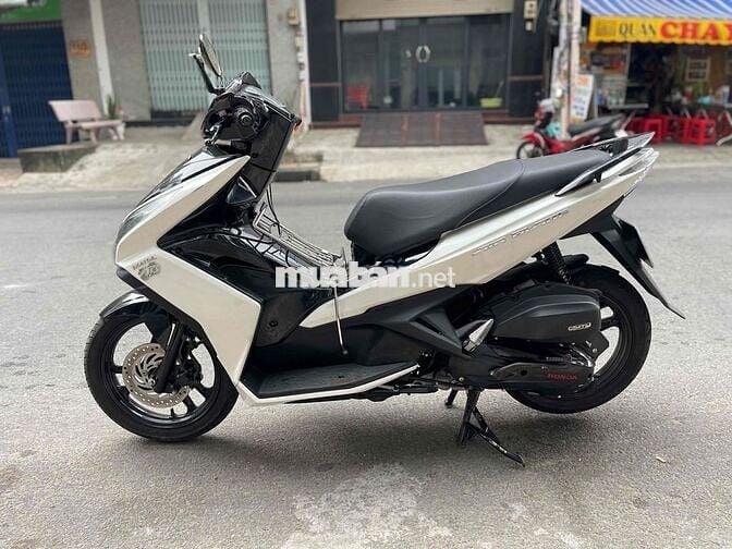 Honda AB 125 2014 Trắng đen