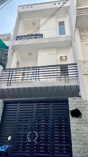 Bán nhà hẻm êm Nguyễn Trọng Tuyển, P1, Tân Bình, 2,65 tỷ, sổ riêng !!