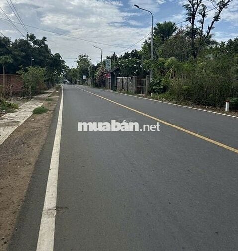 Đất thổ cư 235m2 mặt tiền đường 10m, Cầu Trắng, Định Quán, Đồng Nai