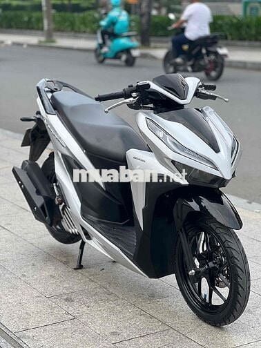 Honda Vario 125 2020 Bạc Đen Smartkey