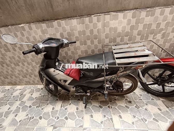 Honda Xe máy chở hàng màu Đen