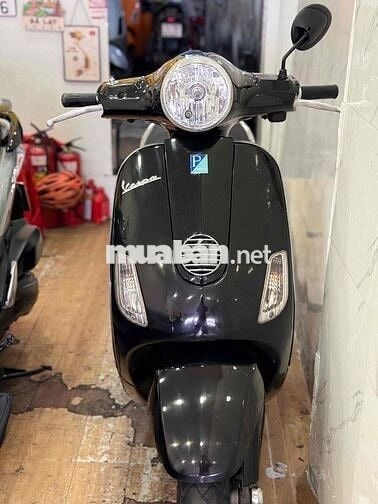Piaggio Vespa LX125ie Đời 2012 . BSTP