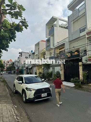 BÁN NHÀ KHU TÂN HƯƠNG - 4,5M X 18M - 4 TẦNG - HẺM 7M - GIÁ 7,5 TỶ TL