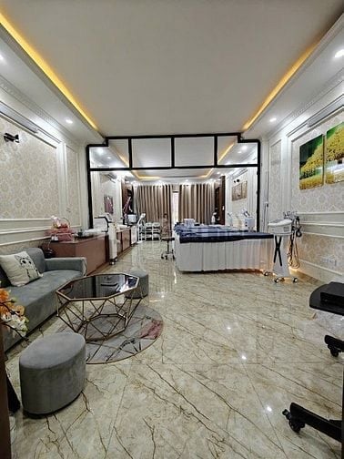 Tuyển kỹ thuật viên về da- chưa biết được đào tạo