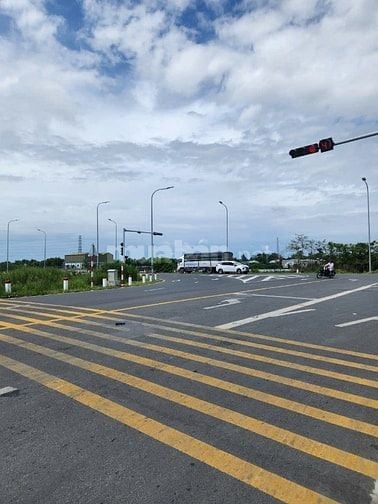 Chính chủ bán 4.6 công đất LUA góc 2 Mặt tiền Tuyến tránh Long Xuyên