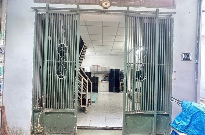 Nhà 3 tầng lầu - Căn góc 2 mặt tiền. Bùi Thế Mỹ,P.10, Tân Bình. 3.x tỷ