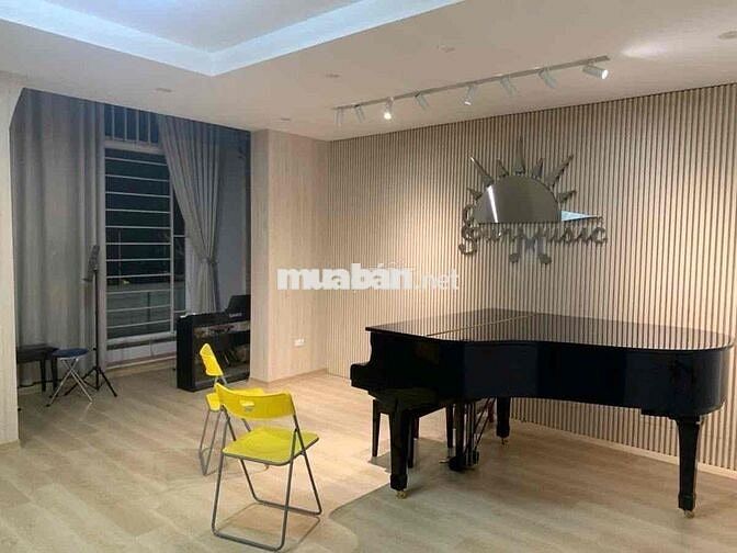 VĨNH PHÚC BA ĐÌNH PHÂN LÔ Ô TÔ TRÁNH-8T TM-KD CHDV