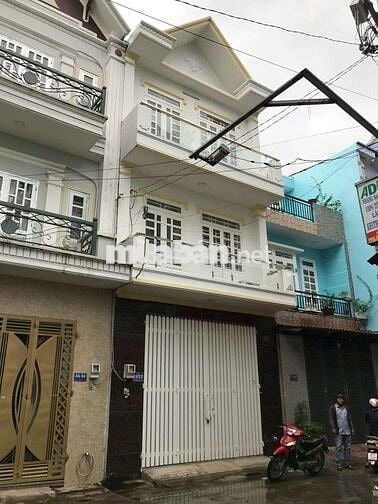 Cần bán , nhà 3 tầng Lâm Thị Hố q12, hẻm xe tải, ngang 5m