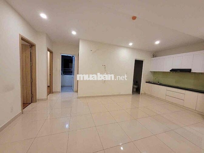 CHỦ CHO THUÊ CĂN HỘ ĐẸP 51M 2PN 1WC CÓ BANCON NHÀ SẠCH SẼ MÁT GIÁ 7,5T