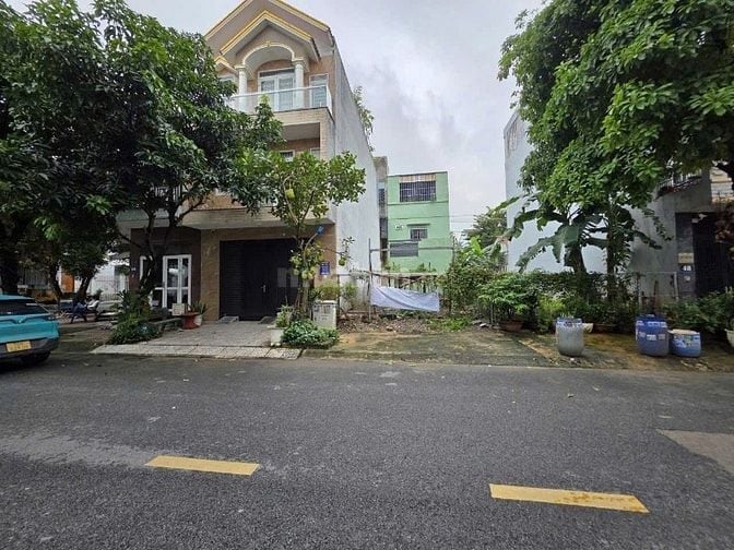 Đất khu BigC GO, P.Đông Hoà, TP.Dĩ An. Đất 100m2(6x16,5),chỉ 35trịu/m2