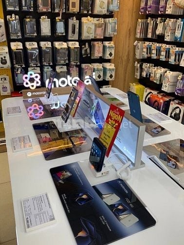 TUYỂN NHÂN VIÊN BÁN HÀNG ĐIỆN THOẠI HÃNG MOTOROLA TẠI SIÊU THỊ