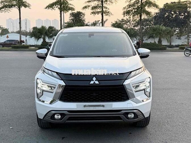 Mitsubishi Xpander 2024 Premium 1.5 AT - 30000 km