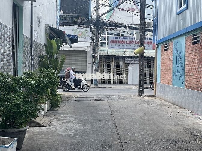 BÁN NHÀ HẺM XE HƠI LẠC LONG QUÂN  - BÌNH THỚI